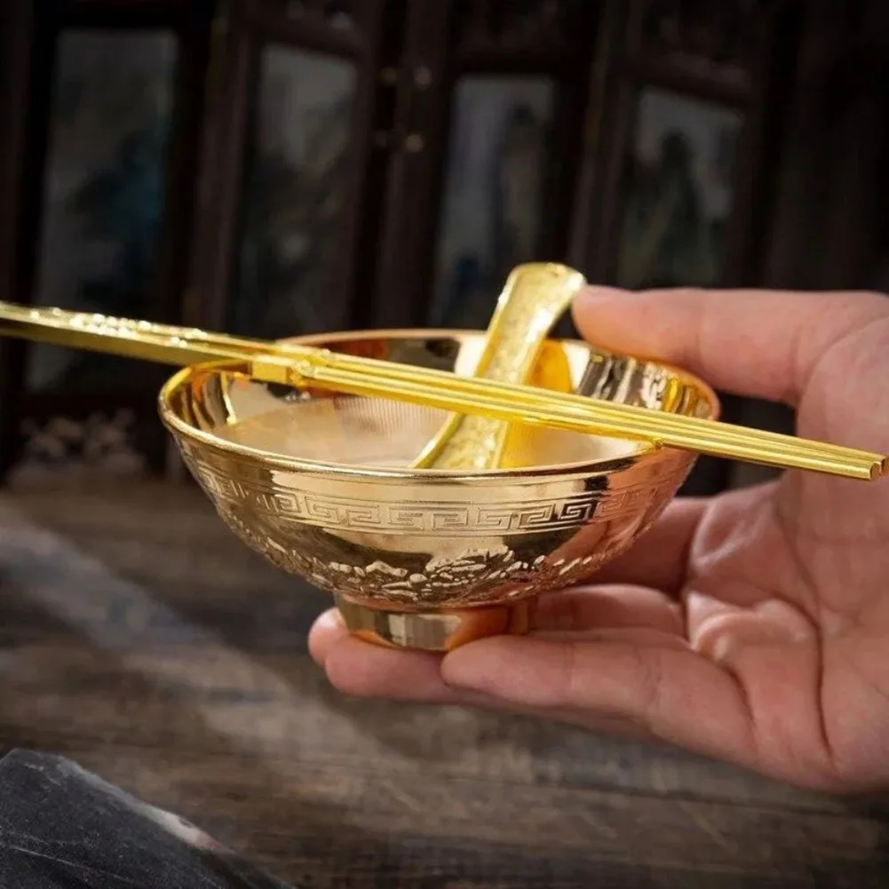Набор из трех предметов Golden Bowl Каждый год выходит больше печатных сувениров Golden Bowl Pisces Momofuku Three-Piece Set Изображение 1