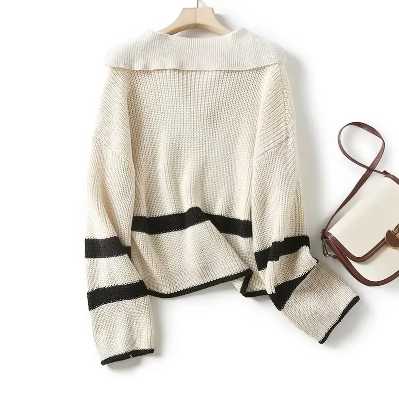Женская мода 2023 года, новый вязаный свитер в полоску с большим отворотом, ретро-пуловер с V-образным вырезом и длинными рукавами, шикарный топ. Изображение 1