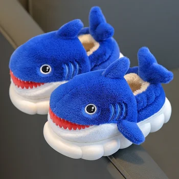 Новые зимние хлопчатобумажные тапочки с милой мультяшной акулой, детские нескользящие мягкие для детей, девочек, мальчиков, детские теплые плюшевые домашние туфли 2